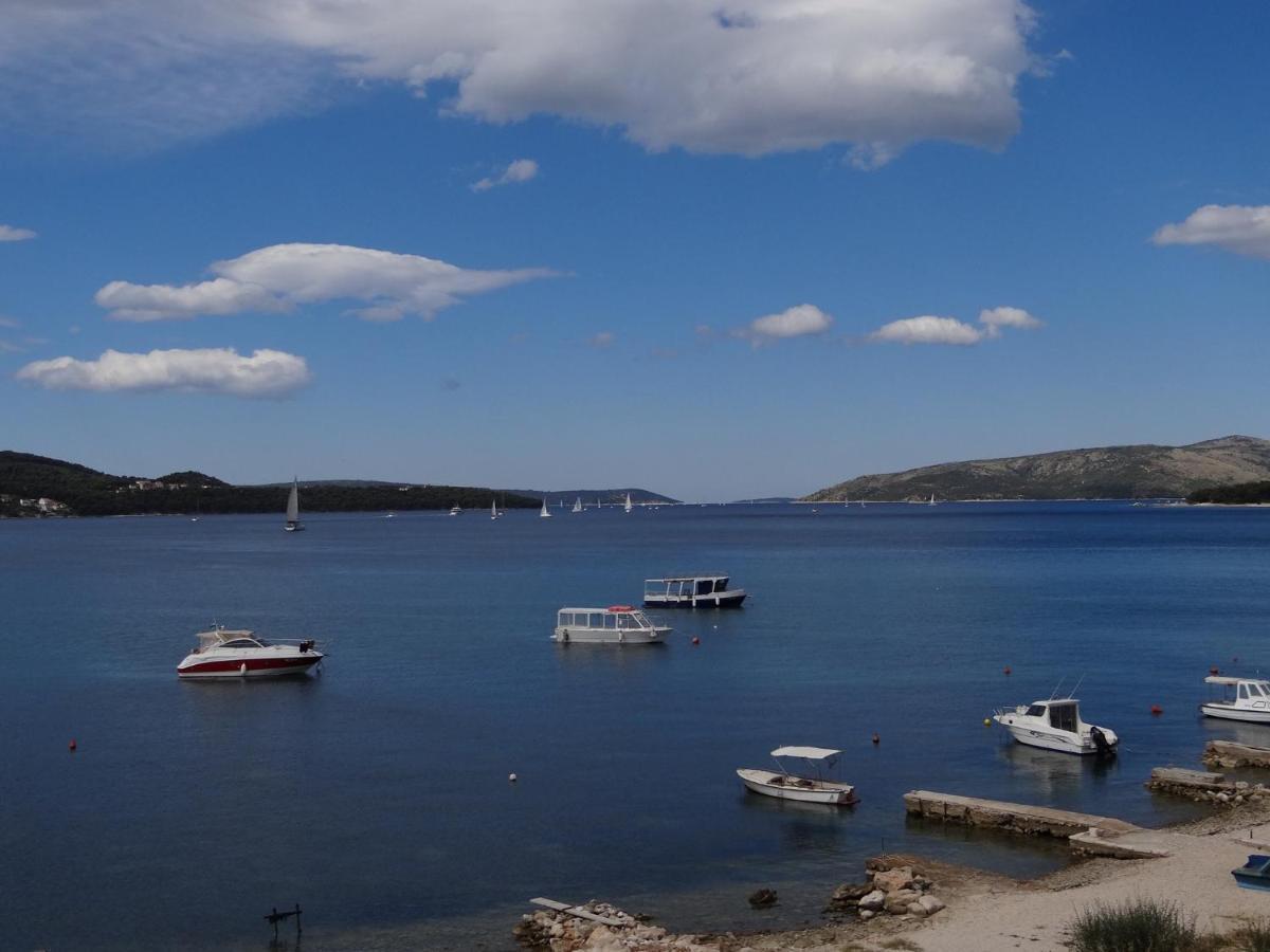 Villa Ratka Trogir Bagian luar foto