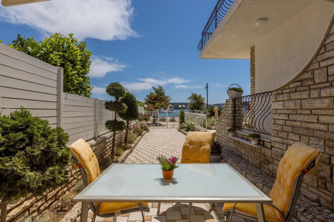 Villa Ratka Trogir Bagian luar foto