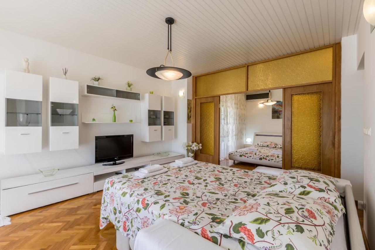 Villa Ratka Trogir Bagian luar foto