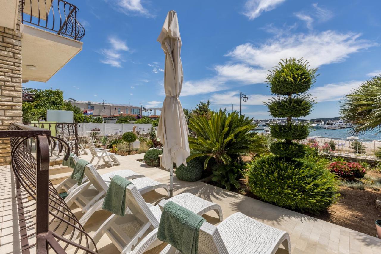 Villa Ratka Trogir Bagian luar foto