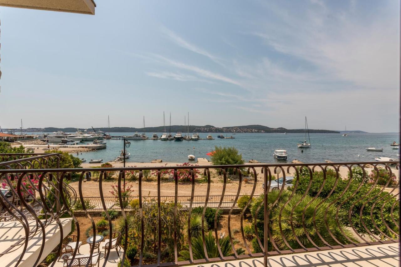Villa Ratka Trogir Bagian luar foto